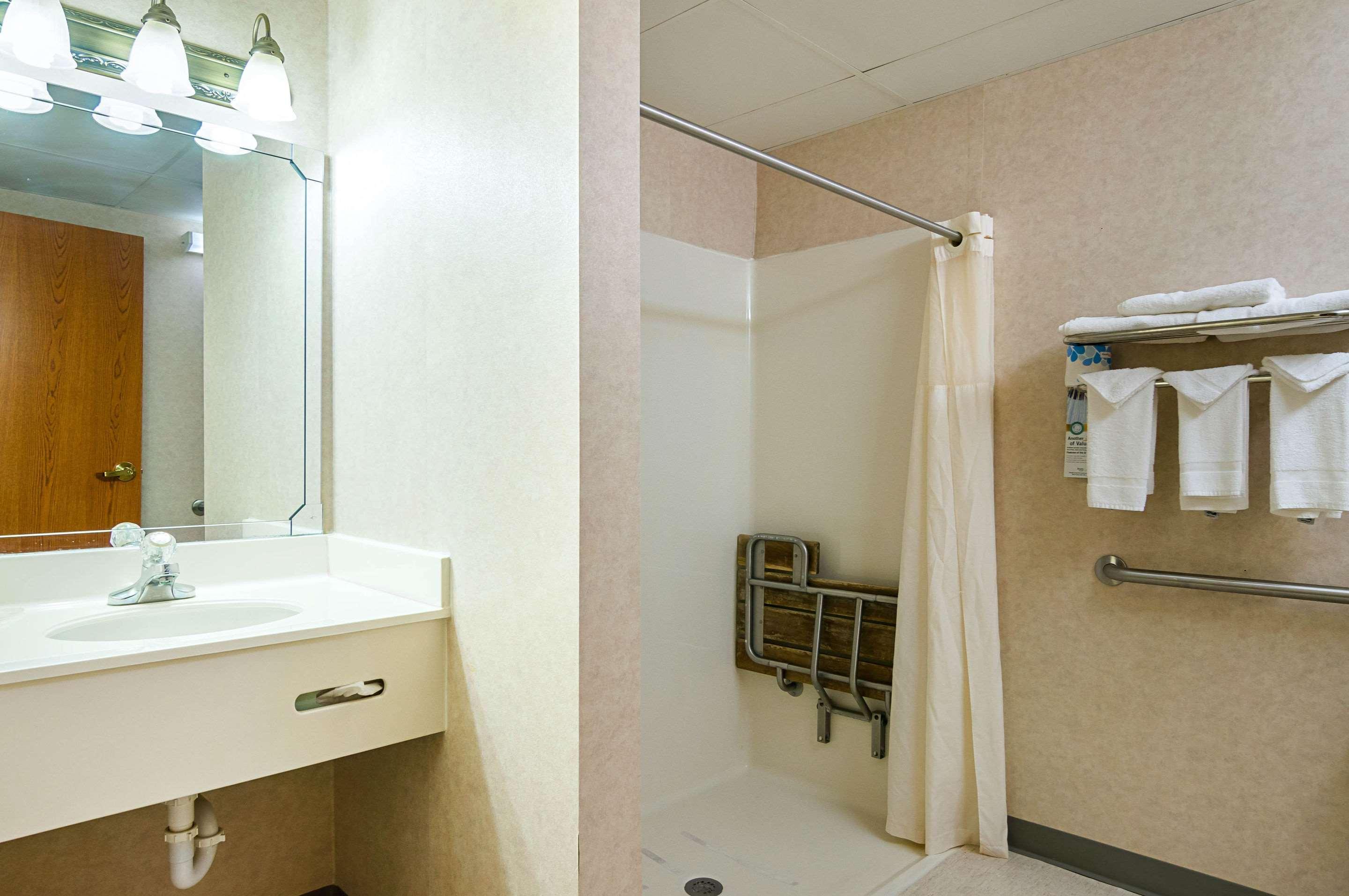 Quality Inn Rosebud Casino Mission Экстерьер фото